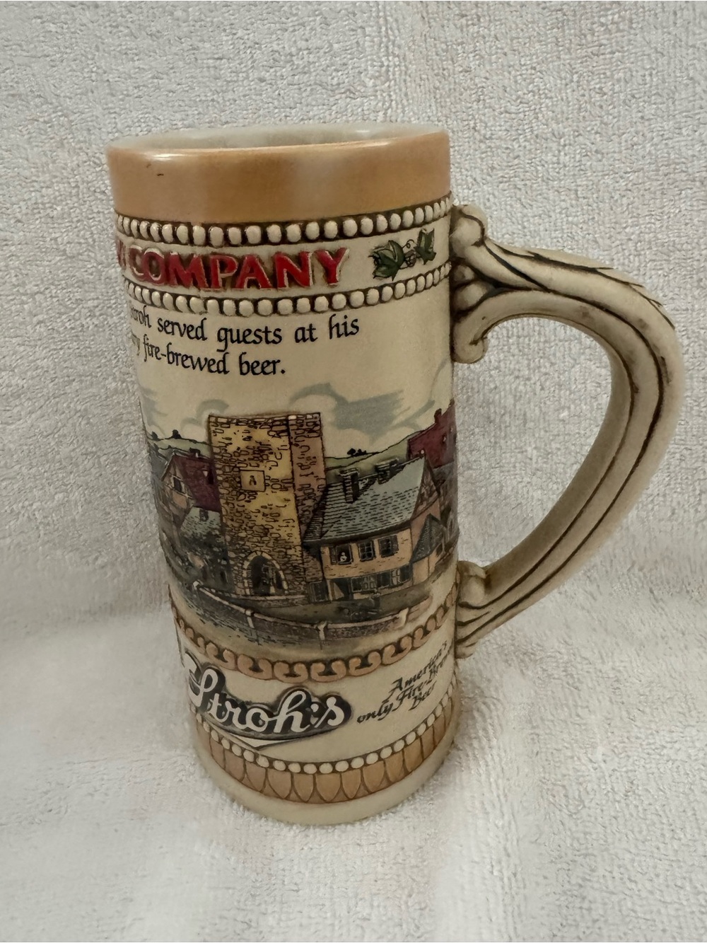 Stroh’s Ceramic Beer Stein Mug in Tan and Cream Vintage